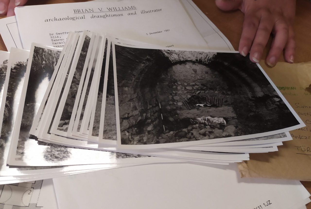 Connecting Archives Connecting People